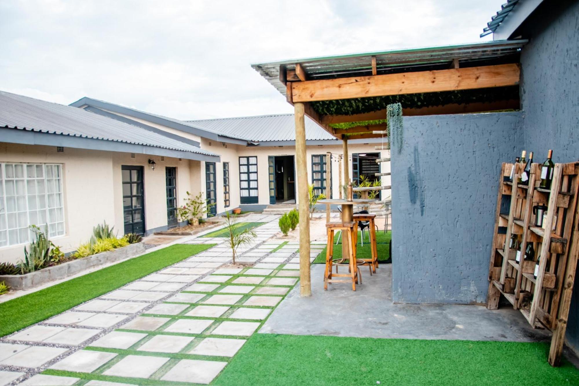Kanana Villas- Maun 1 Bedroom Apartment Eksteriør bilde